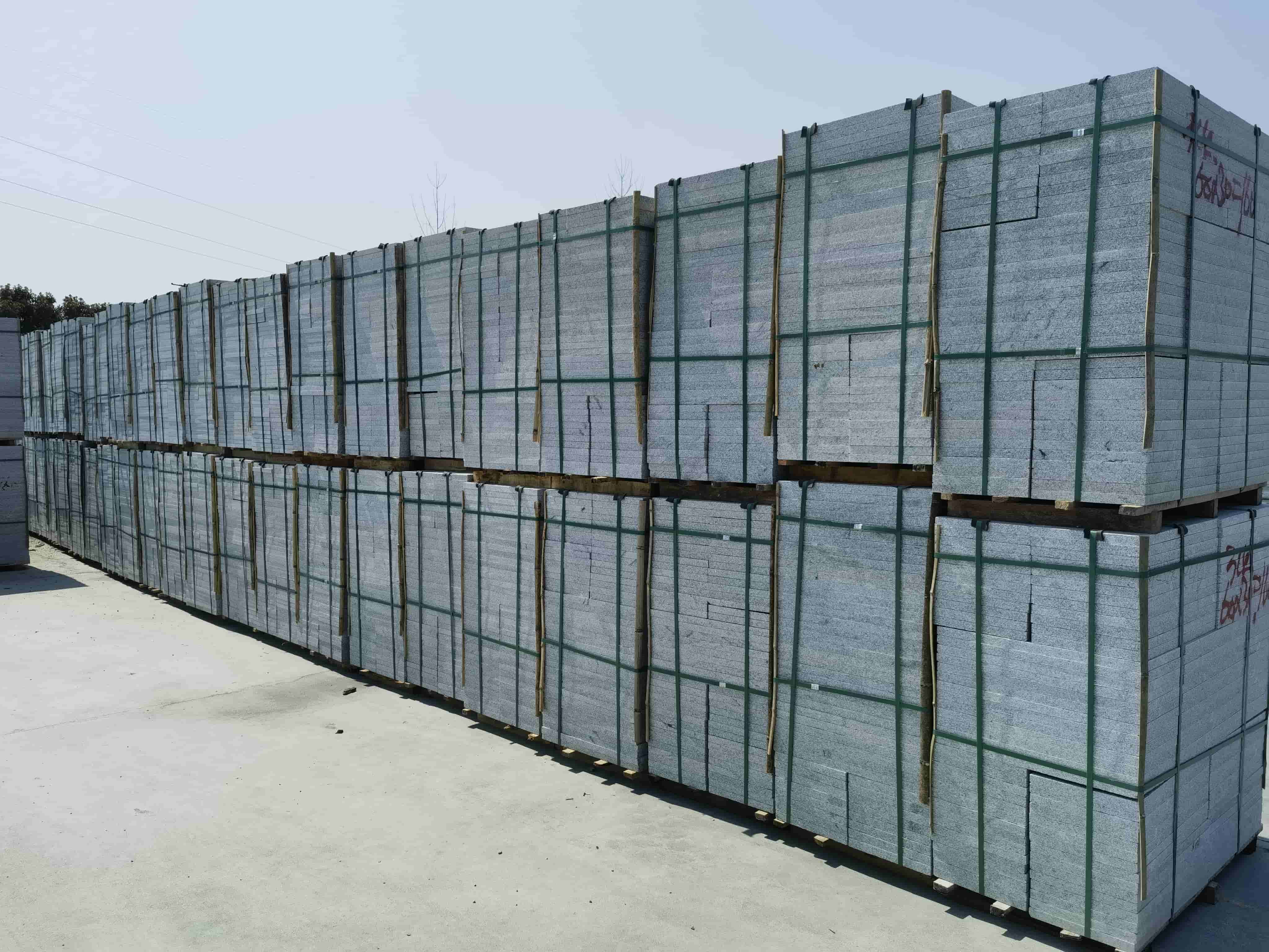 芜湖芝麻白火烧300*600处理价：3公分23元，5公分28元