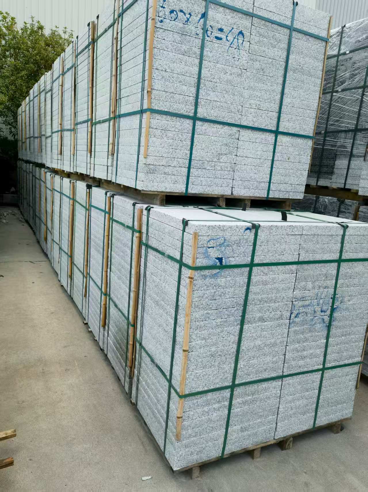 芜湖 大花芙蓉白火烧成品，市政园林广场地铺石