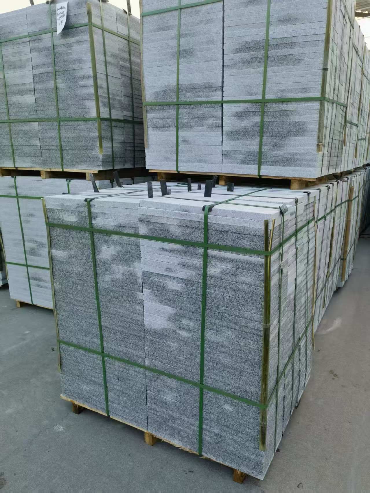 芜湖 芝麻白地铺石材