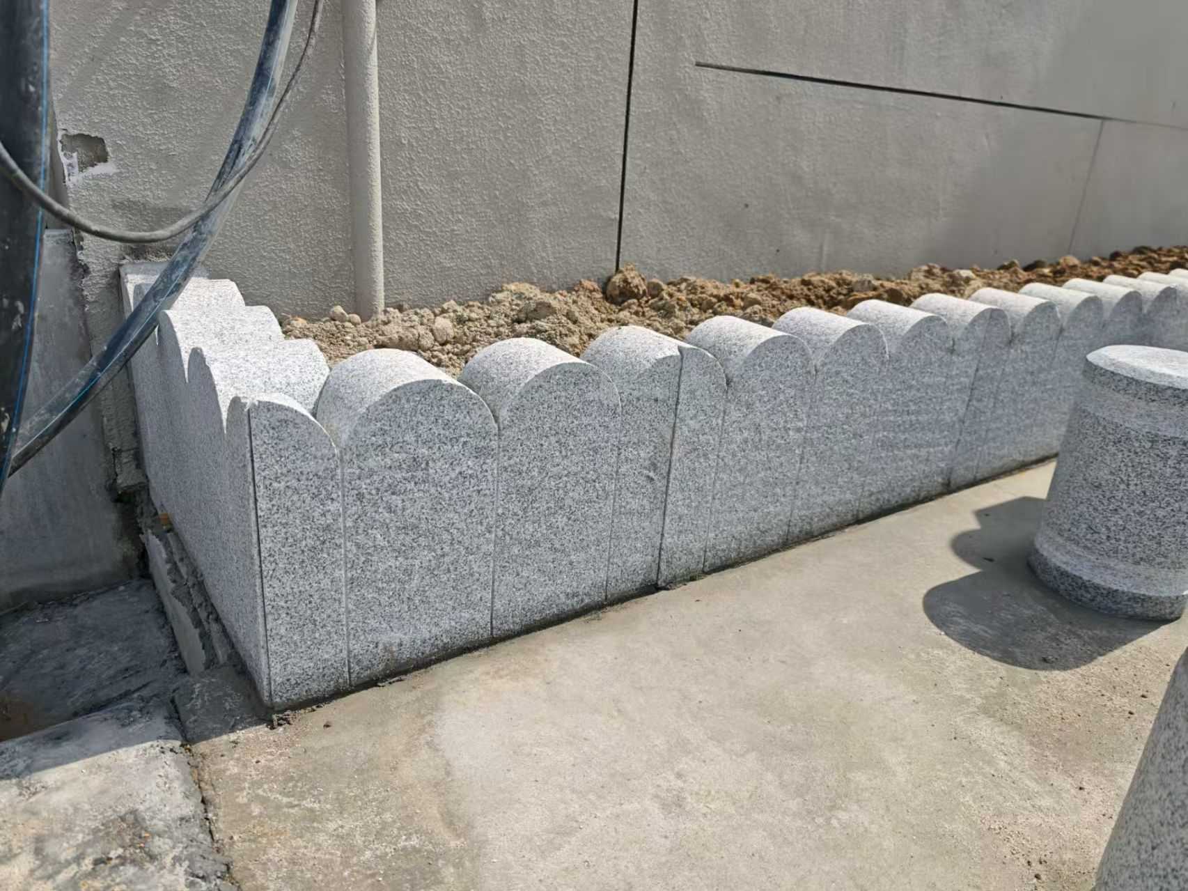 芜湖 芝麻白花岗岩花边石铺装效果图